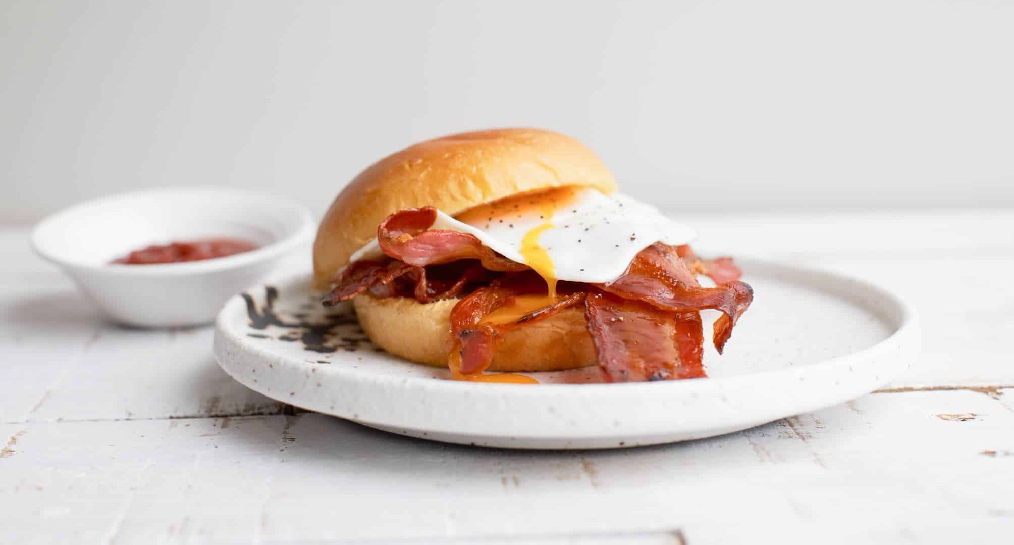 bacon-bun-e1683296440691